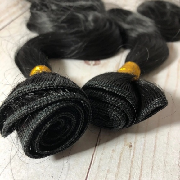 2x Coils black hair extensions weft sewn in wavy synthetic pieces new 20” weave - Picture 3 of 6